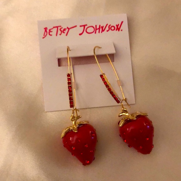 Betsey Johnson Gold Tone Babycakes Red Strawberry Drop Earrings Crystal NWT - Picture 1 of 11